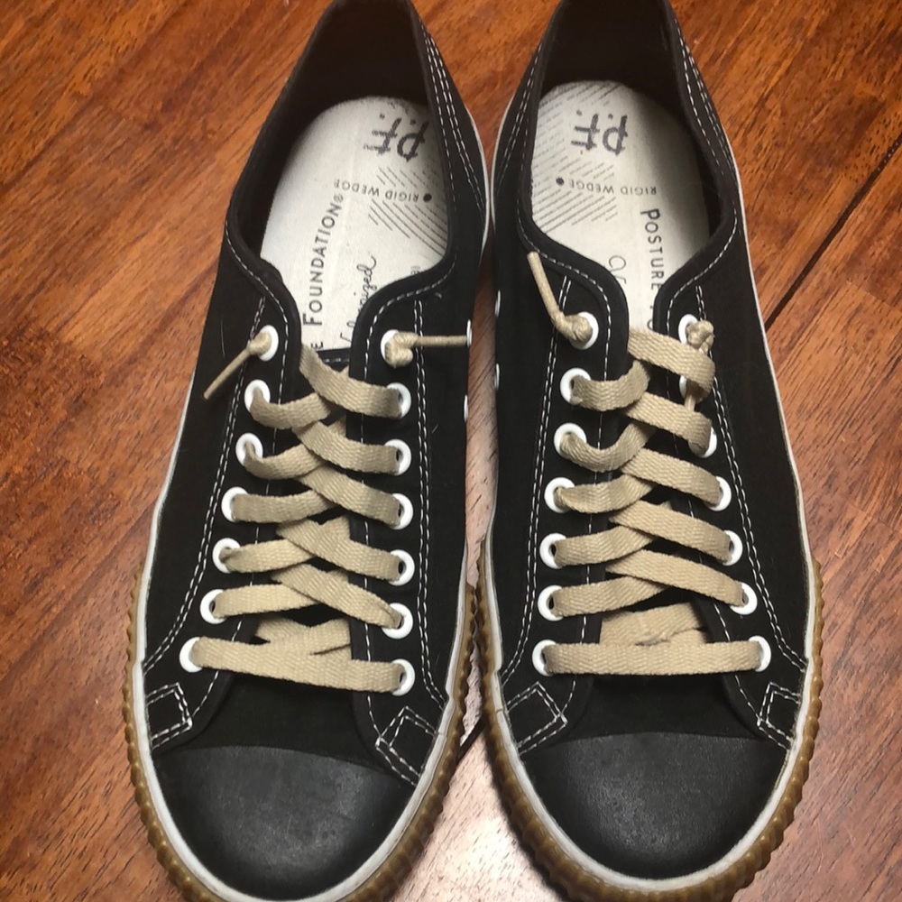 Men’s PF Flyers